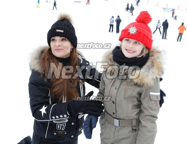 6712 Mahulena Bocanova Marina Mrazova