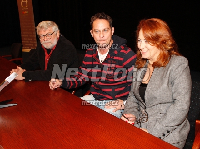 7615 Simona Stasova Josef Klima Filip Renc