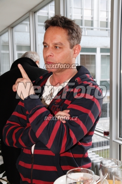 7682 Filip Renc