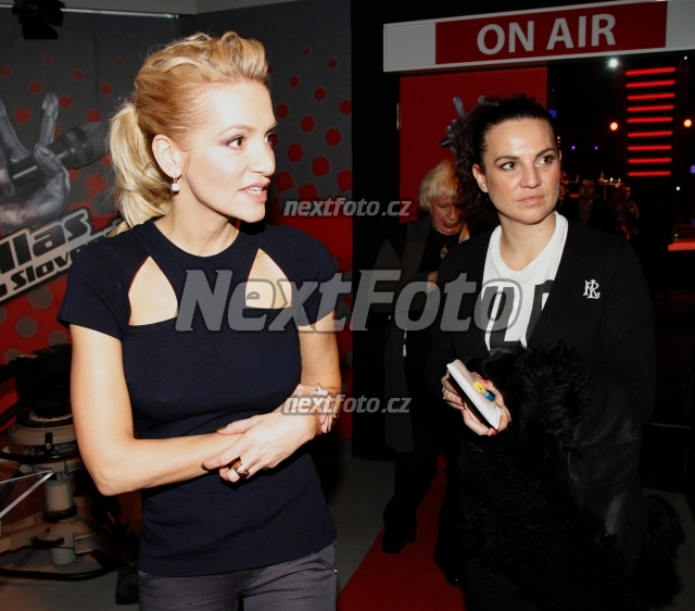 0094 Dara Rolins Eva Skallova