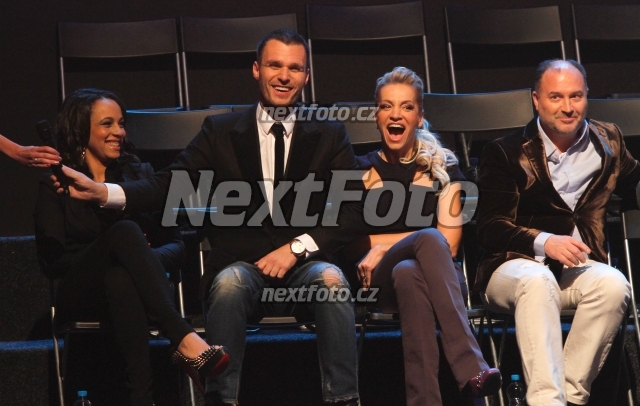 9798 Leos Mares Martina Csillaghova Dara Rolins Michal David