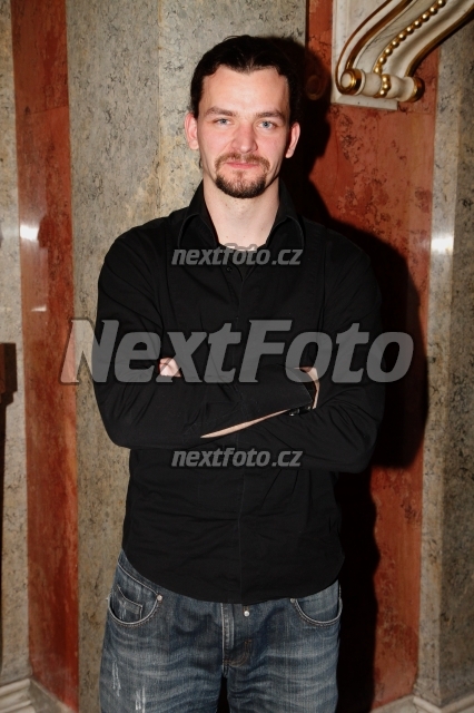 1752 Dusan Vitazek